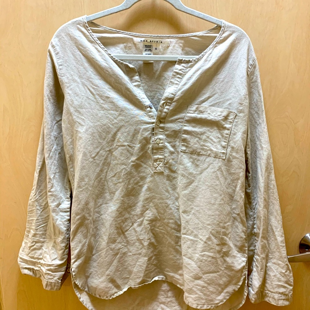 Women’s neutral Max Studio tunic